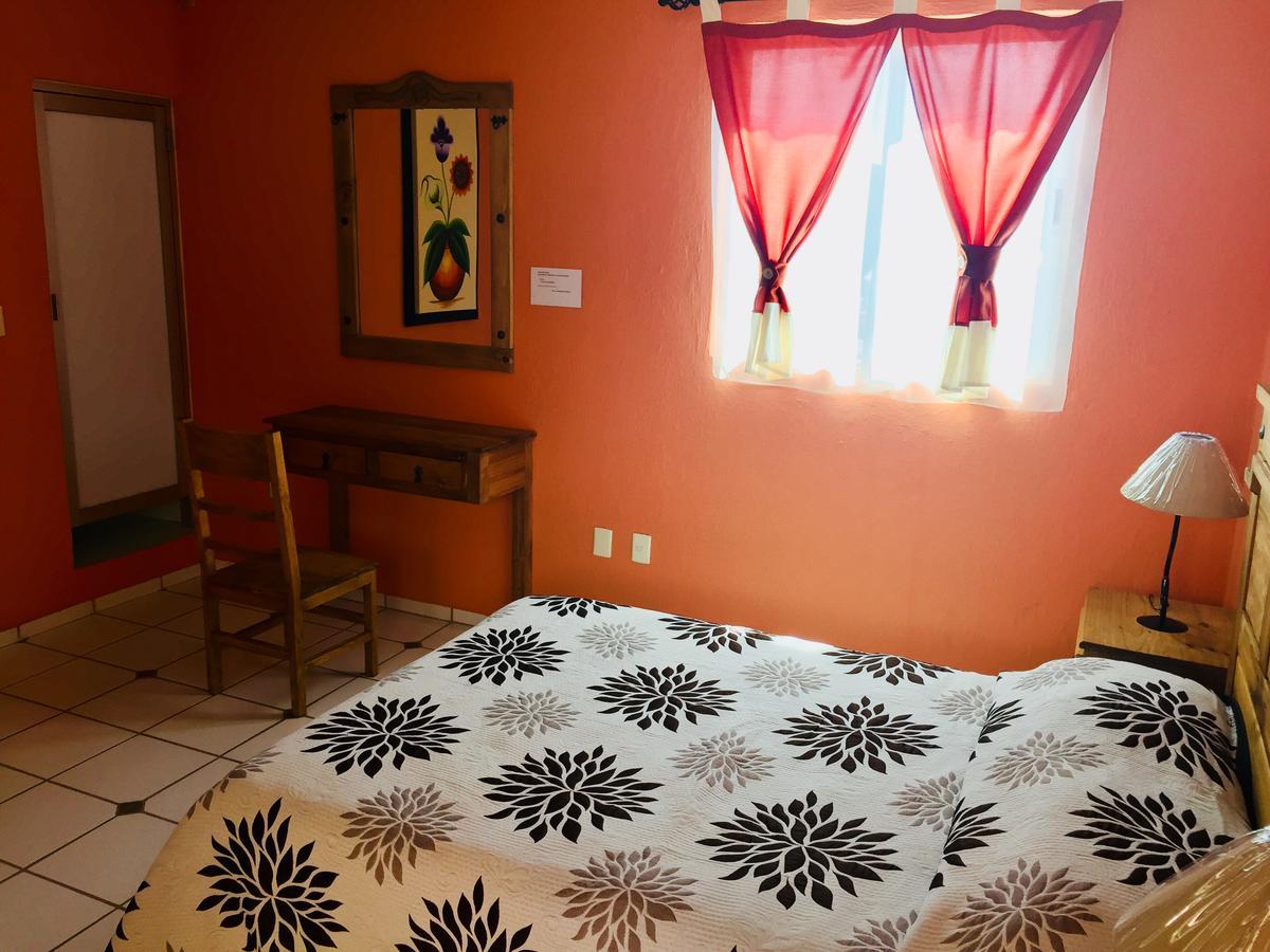 גואדלחארה Hotel Don Elias מראה חיצוני תמונה